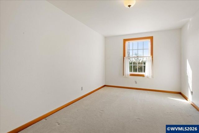 41235 Oupor Dr, Scio, OR 97374