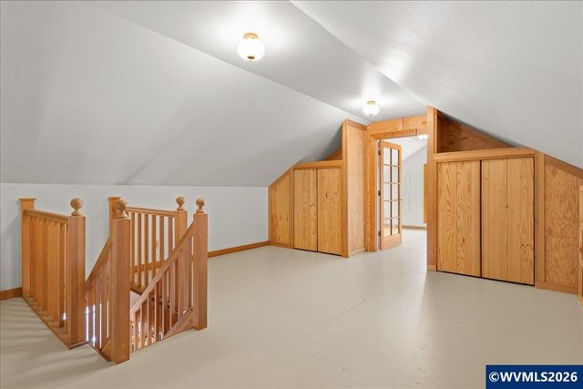 41235 Oupor Dr, Scio, OR 97374