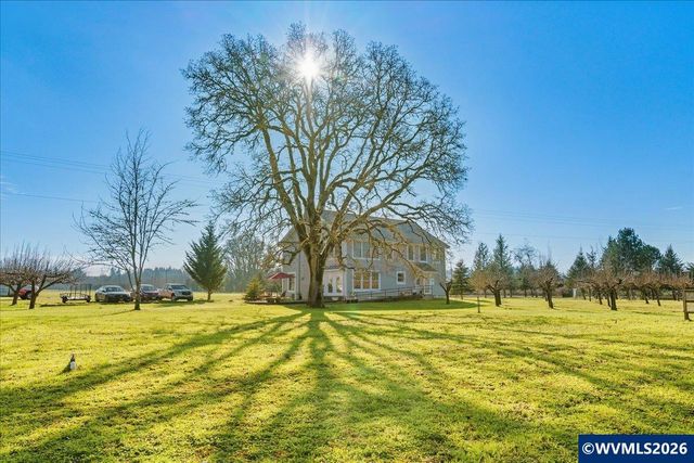 41235 Oupor Dr, Scio, OR 97374