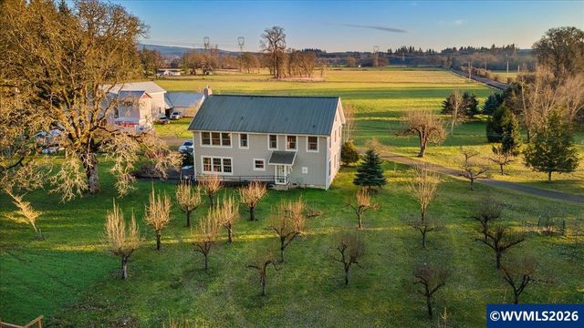 41235 Oupor Dr, Scio, OR 97374