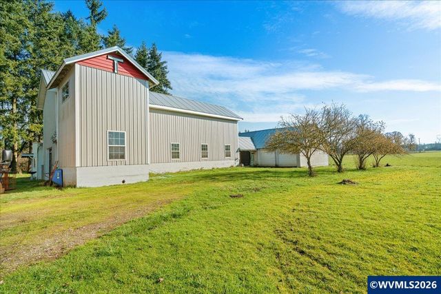 41235 Oupor Dr, Scio, OR 97374