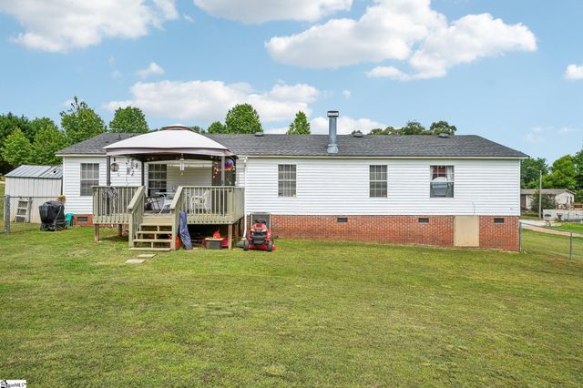 620 Courtland Way, Greer, SC 29651
