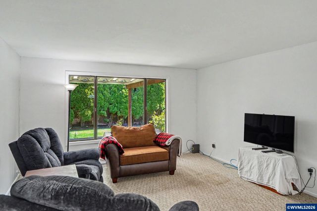 4444 39th Av NE, Salem, OR 97305
