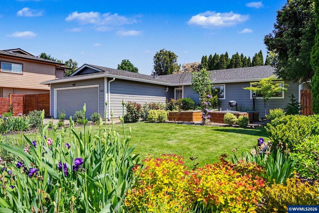 4444 39th Av NE, Salem, OR 97305