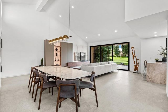 391 Gran Via, Palm Desert, CA 92260