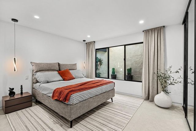 391 Gran Via, Palm Desert, CA 92260