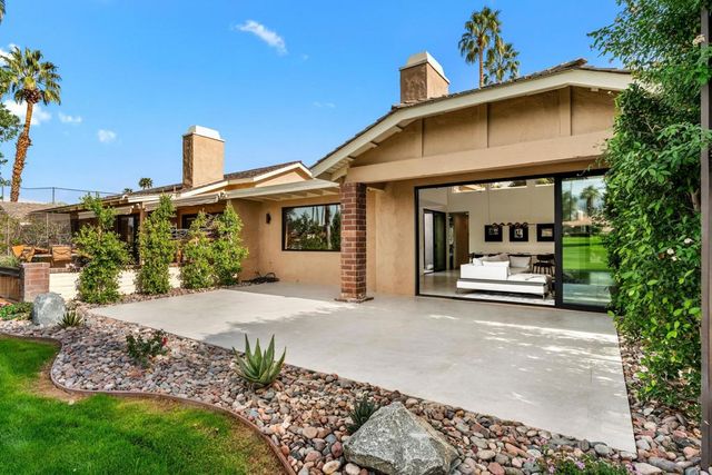 391 Gran Via, Palm Desert, CA 92260