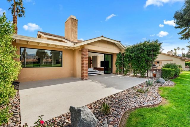 391 Gran Via, Palm Desert, CA 92260