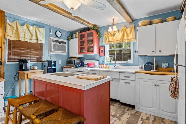 1810 Calk Lake Road, Jeffersonville, KY 40337