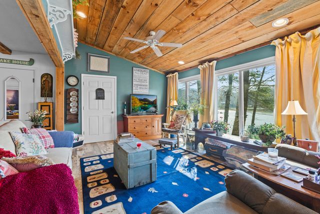 1810 Calk Lake Road, Jeffersonville, KY 40337