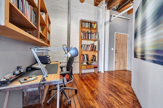 249 A Studio 26, Boston, MA 02210