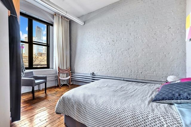 249 A Studio 26, Boston, MA 02210