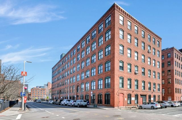 249 A Studio 26, Boston, MA 02210