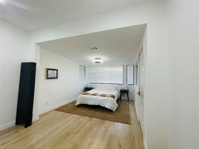 1403 Newfield LN, Austin, TX 78703