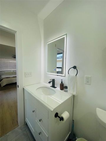 1403 Newfield LN, Austin, TX 78703