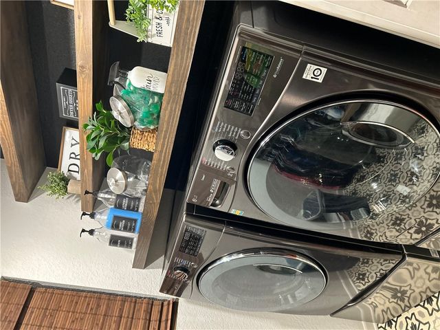 2513 Arbor Drive, Bryan, TX 77802