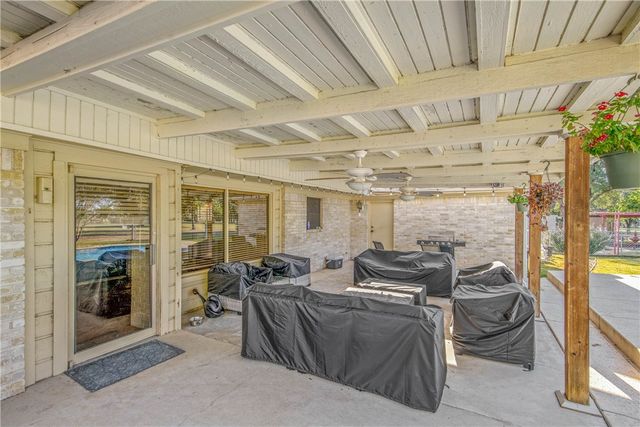 2513 Arbor Drive, Bryan, TX 77802