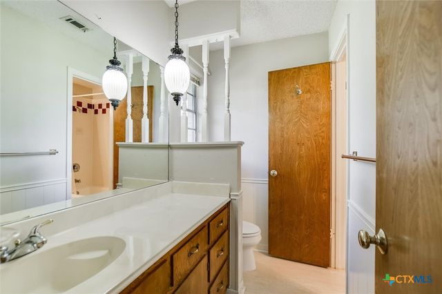 7 Brenda Lane, Round Rock, TX 78665