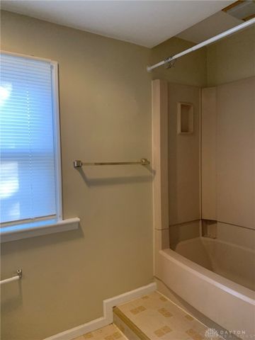 154 W Hudson Avenue, Dayton, OH 45405