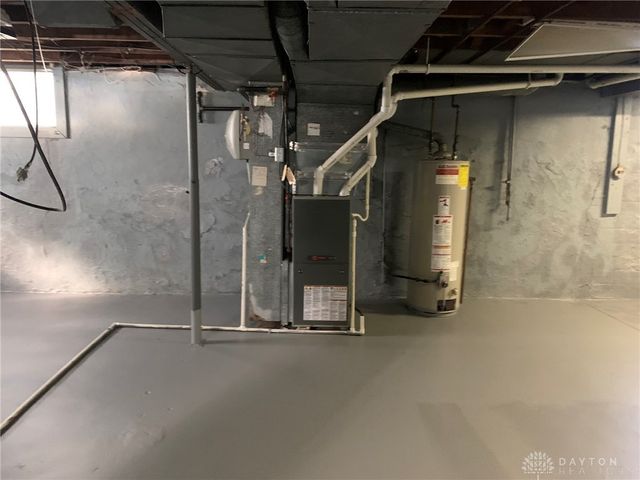 154 W Hudson Avenue, Dayton, OH 45405