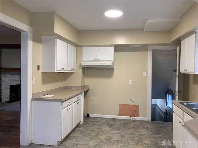 154 W Hudson Avenue, Dayton, OH 45405