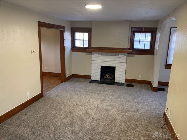 154 W Hudson Avenue, Dayton, OH 45405