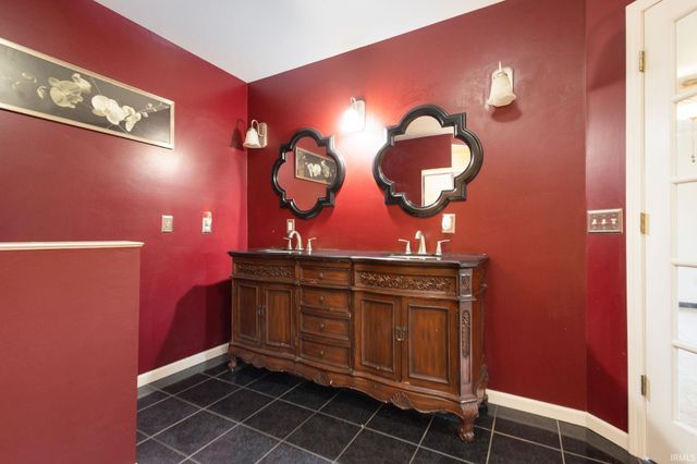 13849 3rd Road, Plymouth, IN 46563