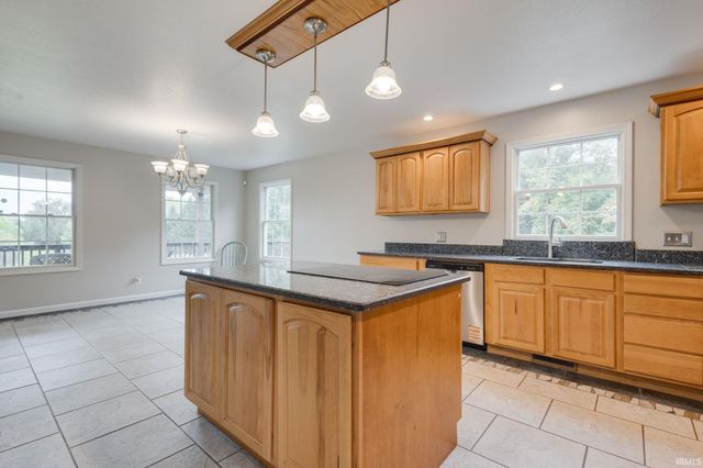 13849 3rd Road, Plymouth, IN 46563