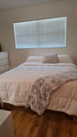 8000 N Sunrise Lakes Dr 309, Sunrise, FL 33322