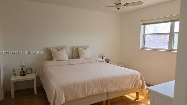 8000 N Sunrise Lakes Dr 309, Sunrise, FL 33322