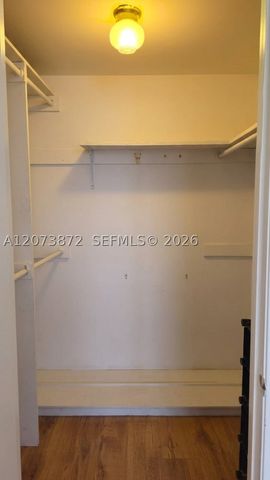 8000 N Sunrise Lakes Dr 309, Sunrise, FL 33322