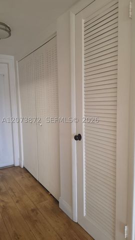 8000 N Sunrise Lakes Dr 309, Sunrise, FL 33322