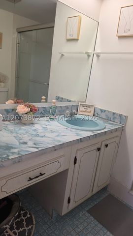 8000 N Sunrise Lakes Dr 309, Sunrise, FL 33322