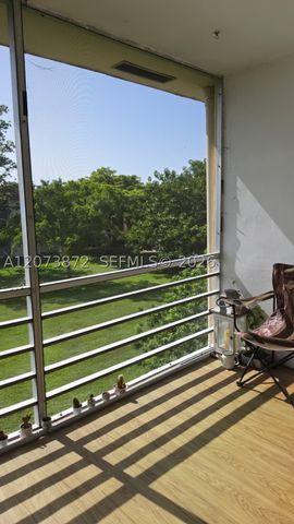 8000 N Sunrise Lakes Dr 309, Sunrise, FL 33322