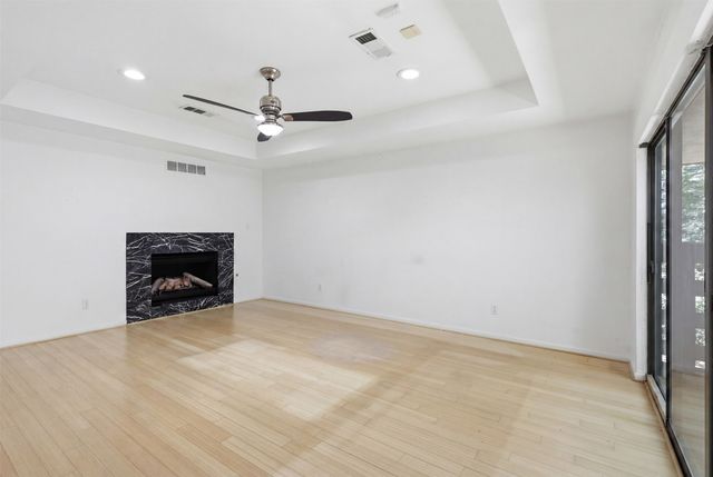 7211 Valley View Place, Dallas, TX 75240