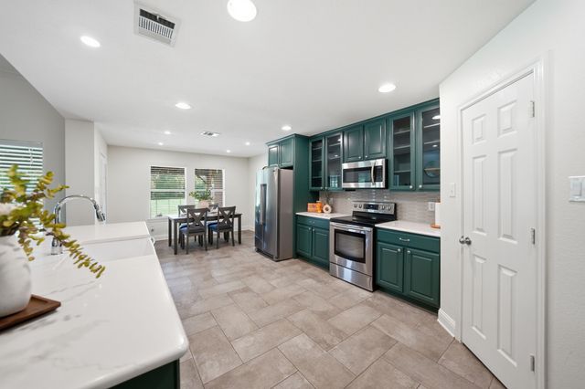 2606 Ash Drive, St Paul, TX 75098