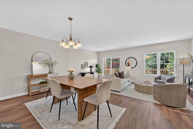 3926 COLLIS OAK CT, Fairfax, VA 22033