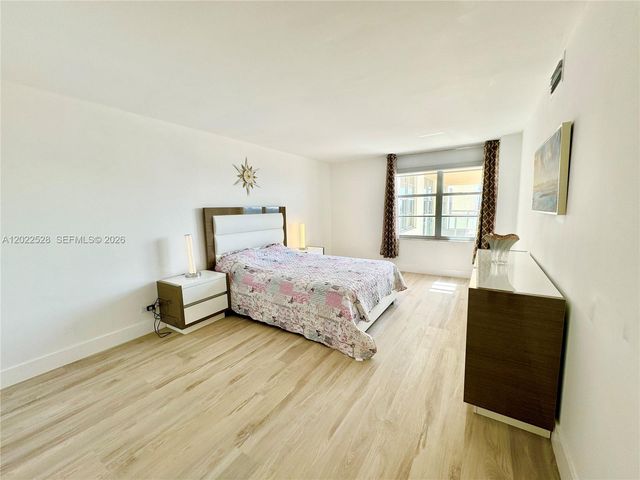 230 174th St 2316, Sunny Isles Beach, FL 33160