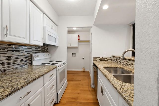 260 El Dorado Boulevard 3101, Houston, TX 77598