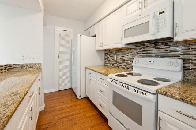 260 El Dorado Boulevard 3101, Houston, TX 77598