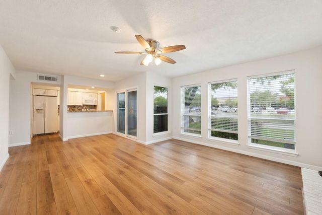 260 El Dorado Boulevard 3101, Houston, TX 77598