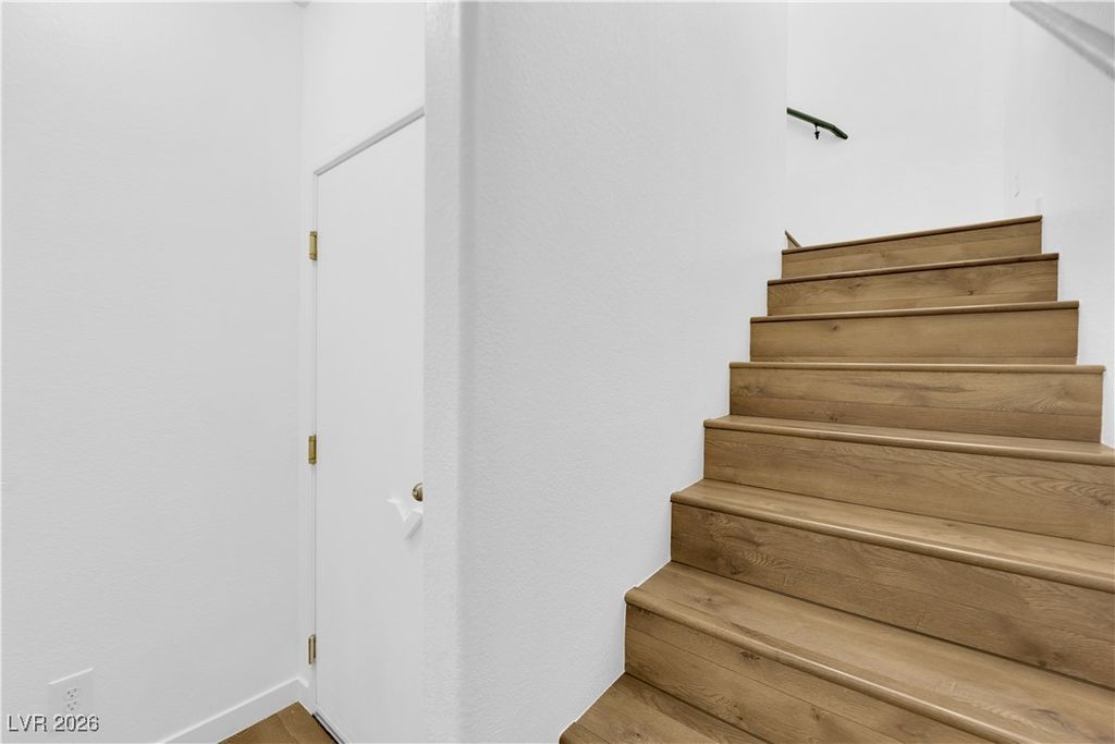 Image 6 of property listing at 5528 Stacked Chips Road 101, Las Vegas, NV 89122