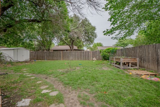 4220 Malone Avenue, The Colony, TX 75056