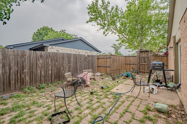 4220 Malone Avenue, The Colony, TX 75056