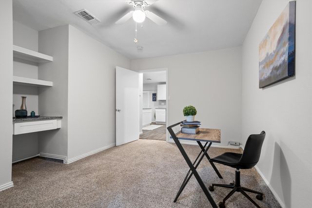 1050 Winterwood Drive, Lewisville, TX 75067