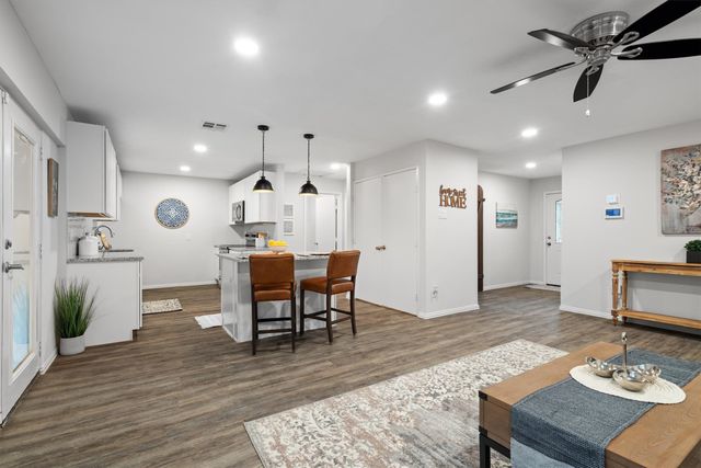 1050 Winterwood Drive, Lewisville, TX 75067