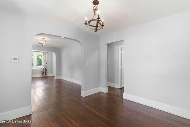1442 Shingo Ave, Louisville, KY 40215