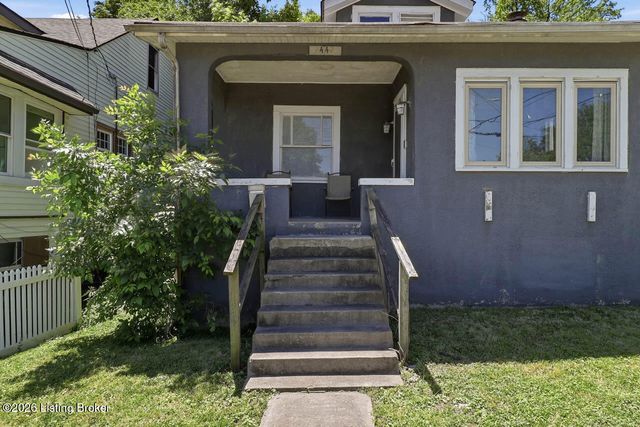 1442 Shingo Ave, Louisville, KY 40215