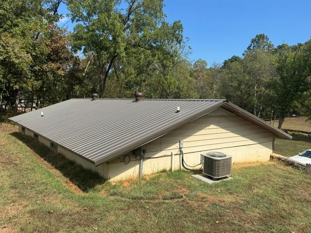 14 Barber Drive, Hardy, AR 72542