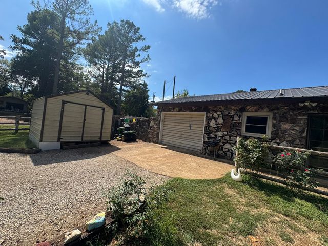 14 Barber Drive, Hardy, AR 72542